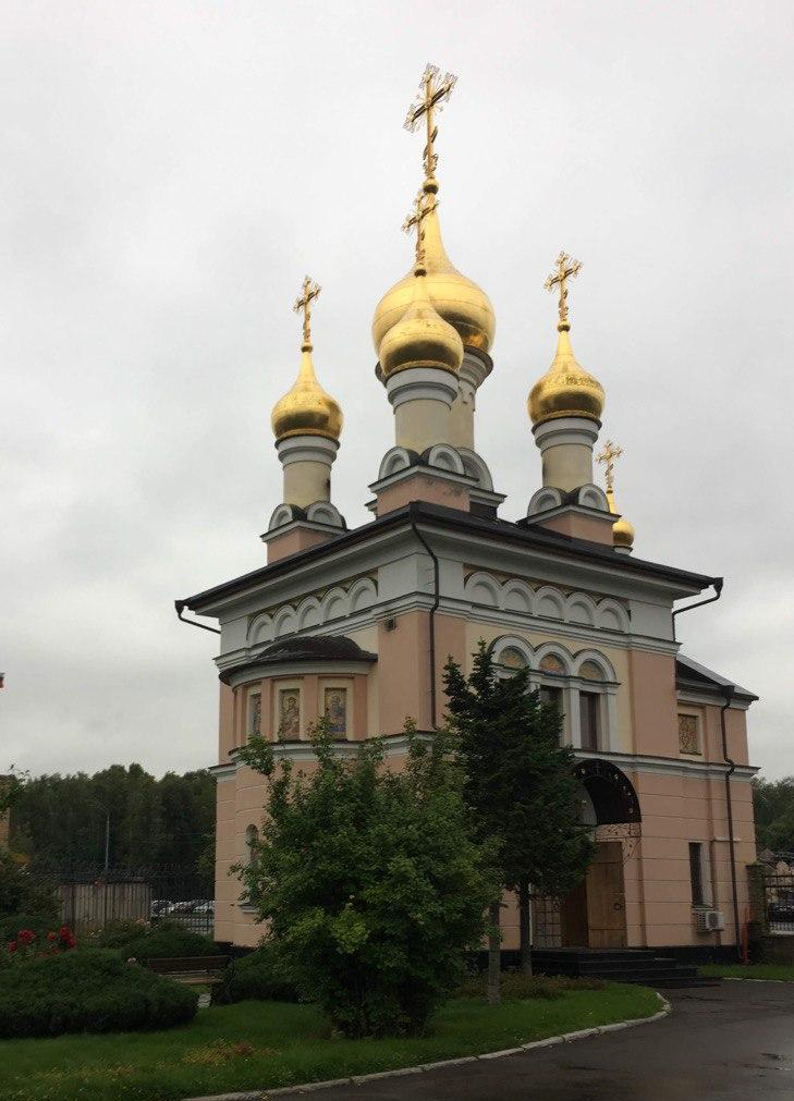 Храм иконы Божией Матери Неувядаемый Цвет в Московском